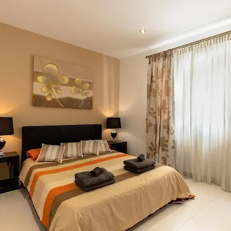 Cozy 3bd Seaside Apartment! Wifi And Great Location! Saint Julian's